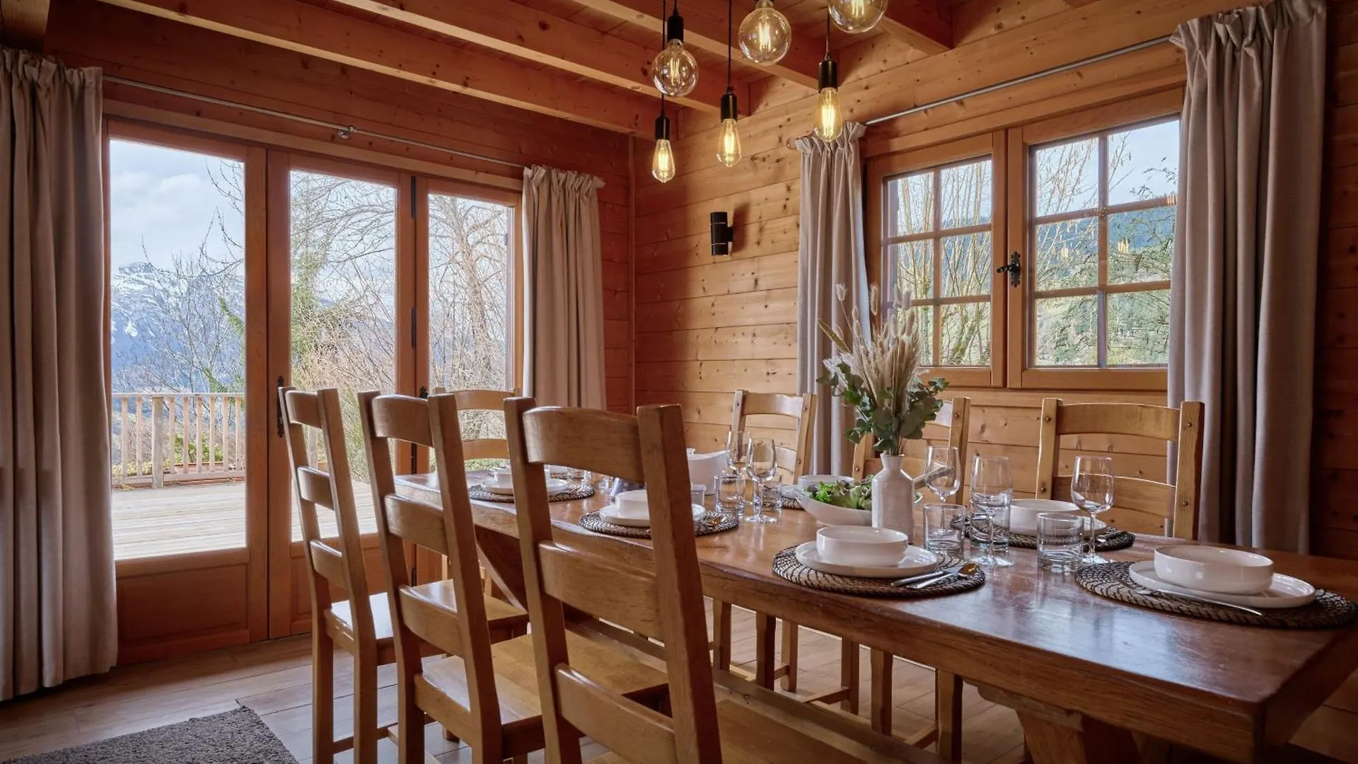 Chalet Morclan - Ovo Network Manigod